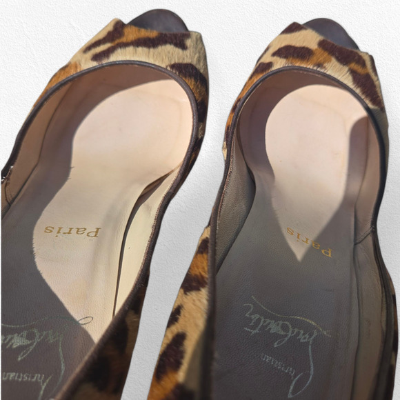 Christian Louboutin Leopard Pony Hair Very Prive Heels 39.5 US 9.5 Peep Toe Pump - Picture 13 of 16
